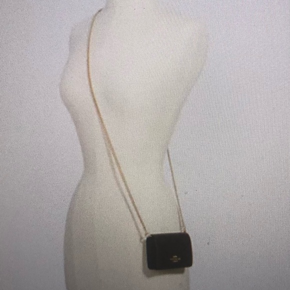 Coach Mini Wallet 🪪 On A Chain In Signature Canvas - Picture 4 of 4